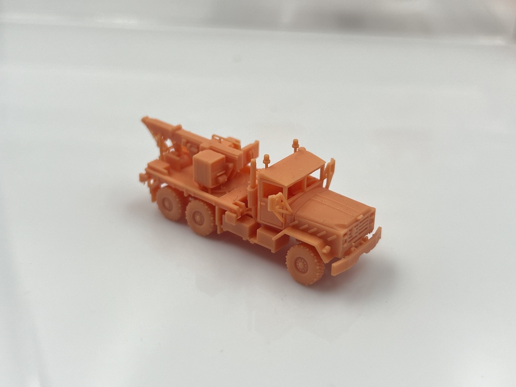 1501 1/144 M936 wrecke 装甲回収車