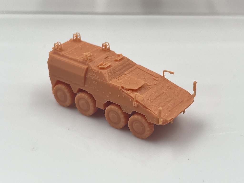 1518 1/144 Boxer Ambulance