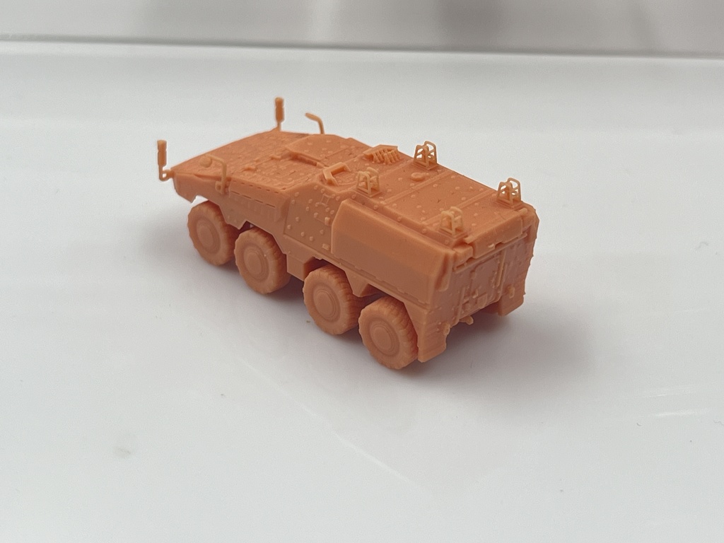 1518 1/144 Boxer Ambulance