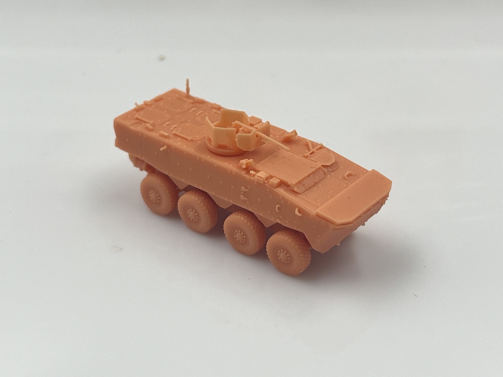 1524 1/144 K808 White Tiger 8x8 APC 装甲車