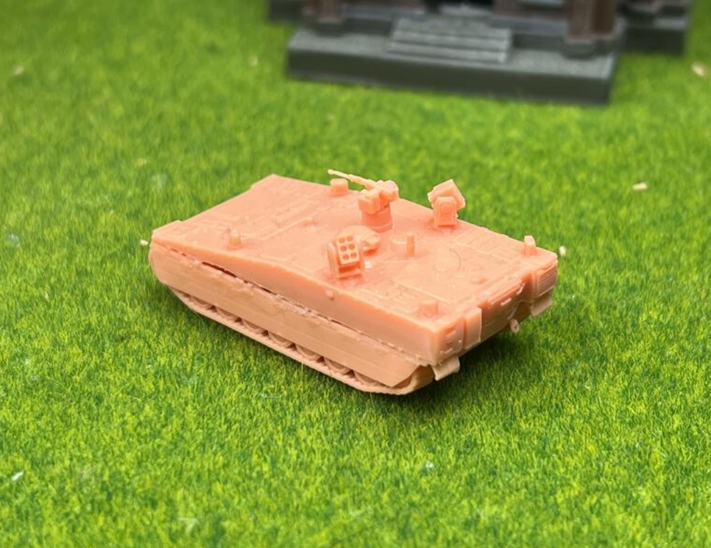 1099 1/144 cv90 armadillo 装甲兵員輸送車