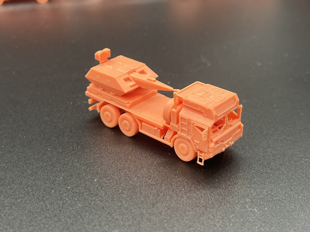 1540 1/144 man 6x6 skynex 自走式対空砲