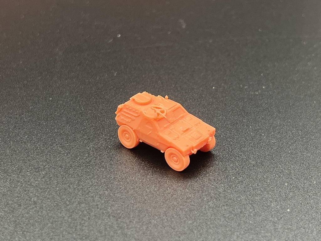 1547 1/144 VBL 装甲車