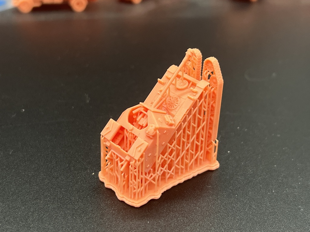 1551 AMX 105 自走砲