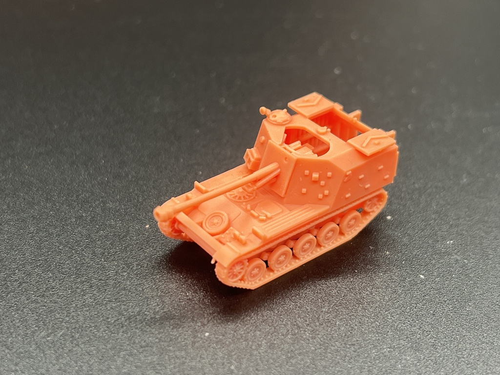 1551 AMX 105 自走砲