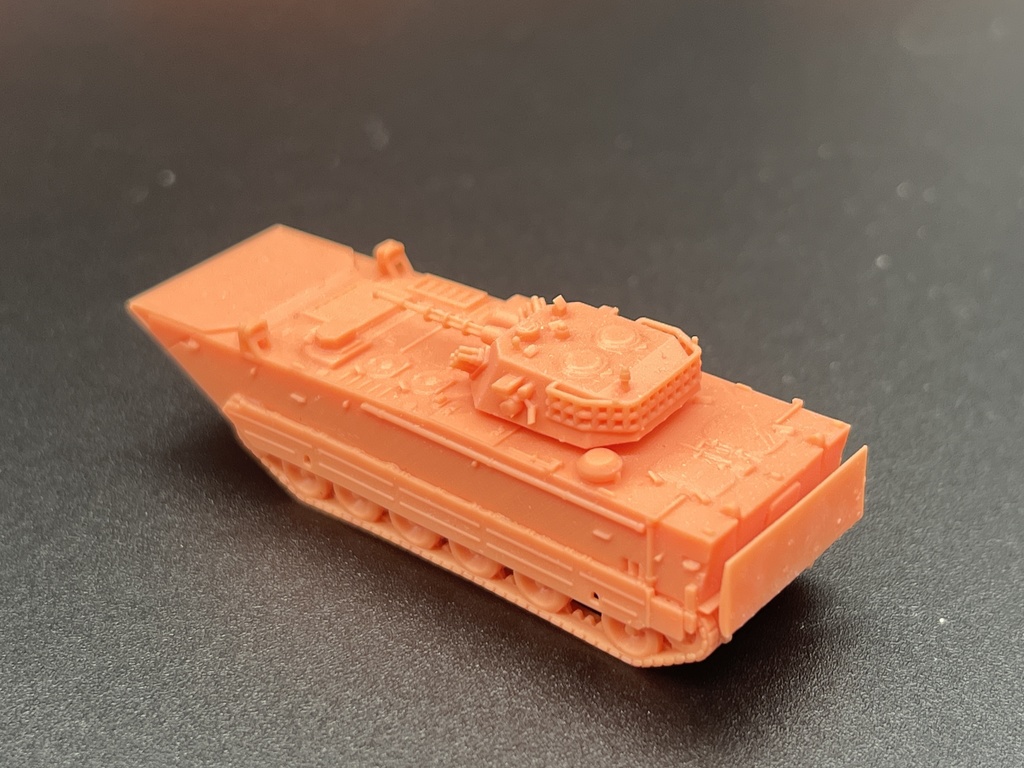 1553 1/144 05式水陸両用歩兵戦闘車