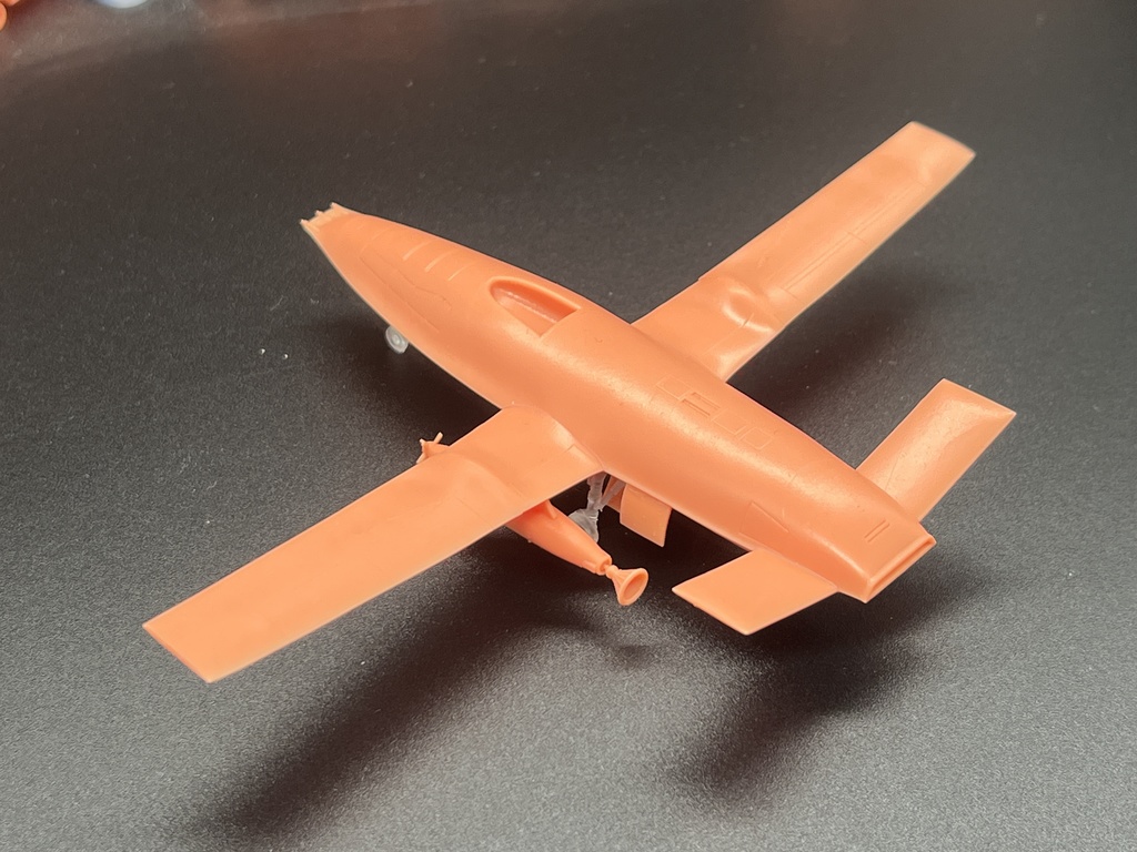 1/144 MQ-25 (スティングレイ) 無人空中給油機