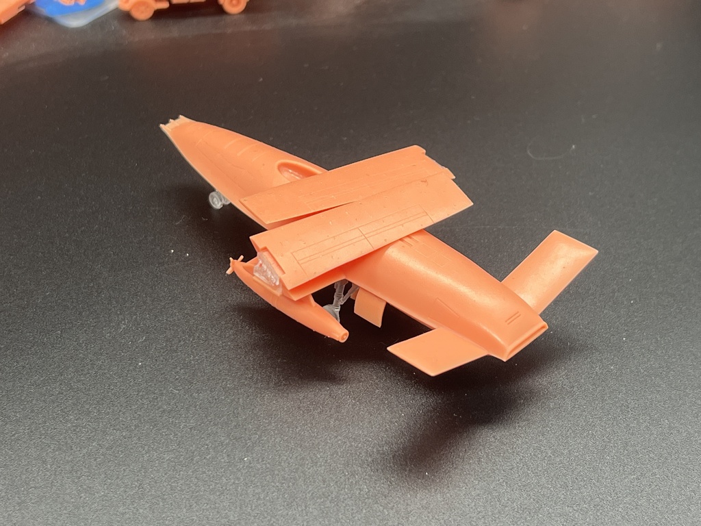1/144 MQ-25 (スティングレイ) 無人空中給油機