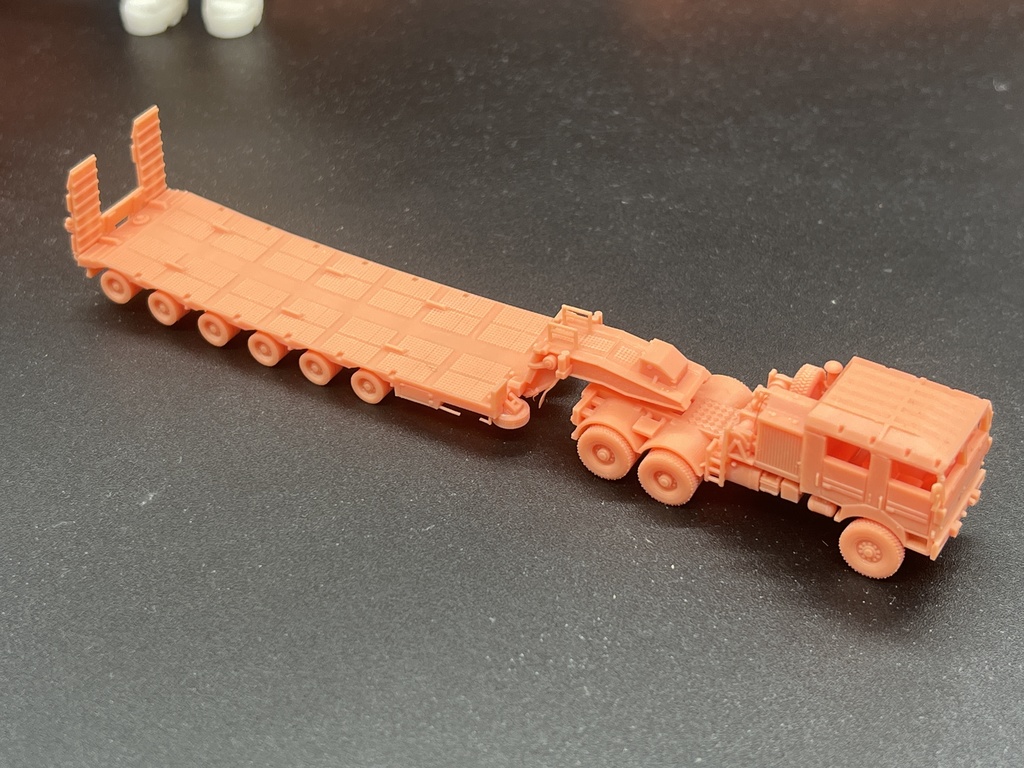 1497 1/144 TRM700 戦車運搬車