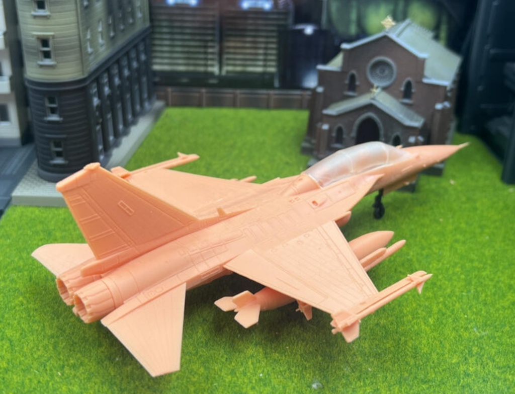 1/72 F-CK-1D 經國號戰機