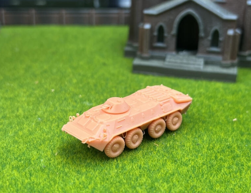1072 1/144 BTR-70 