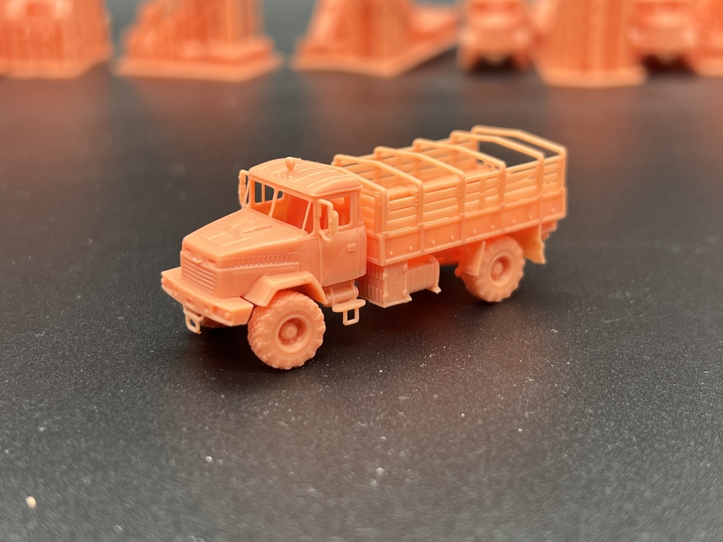 1558 1/144 KRAZ 5333VE SPETSNAZ 02