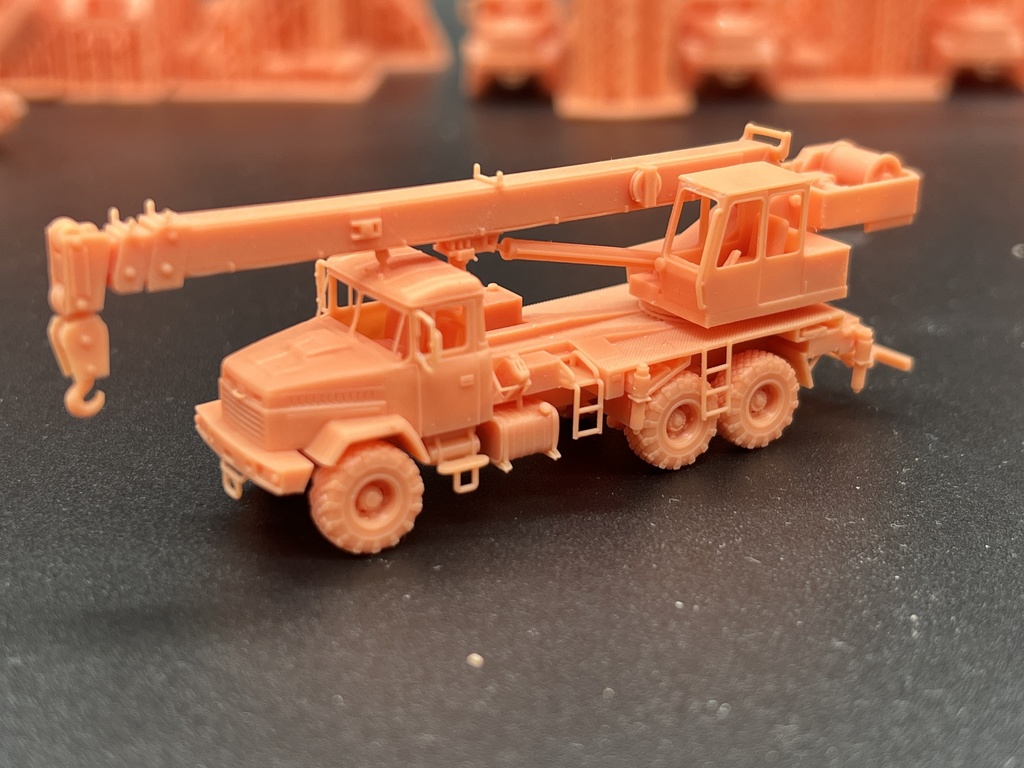 1560 1/144 KRAZ 6322 CRANE KTA25
