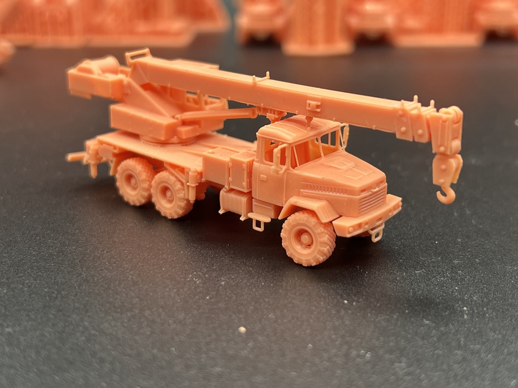 1560 1/144 KRAZ 6322 CRANE KTA25