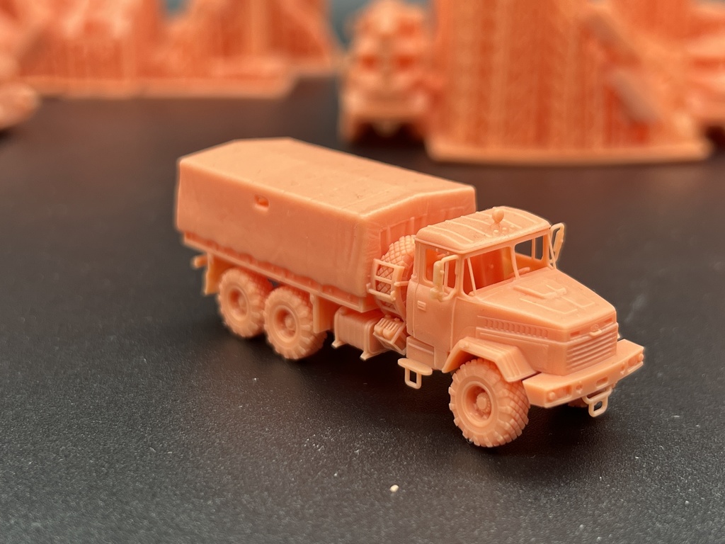 1563 1/144 KRAZ 6322 FLATBED TRUCK 03