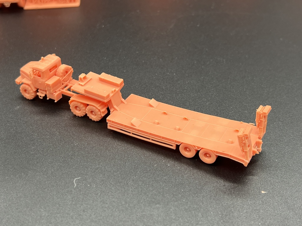 1567 1/144 KRAZ 6446 + KRAZ TRAILER