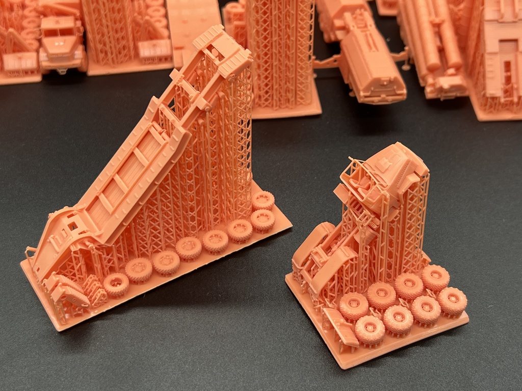 1570 1/144 KRAZ 6446 + Trailer CZMzap