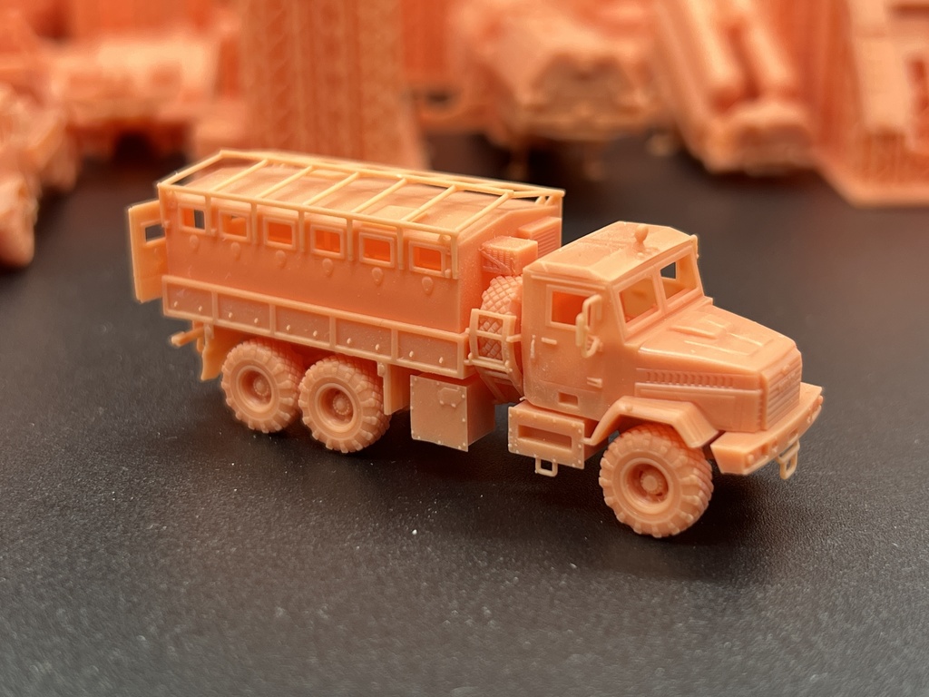 1575 1/144 KRAZ 6322 RAPTOR