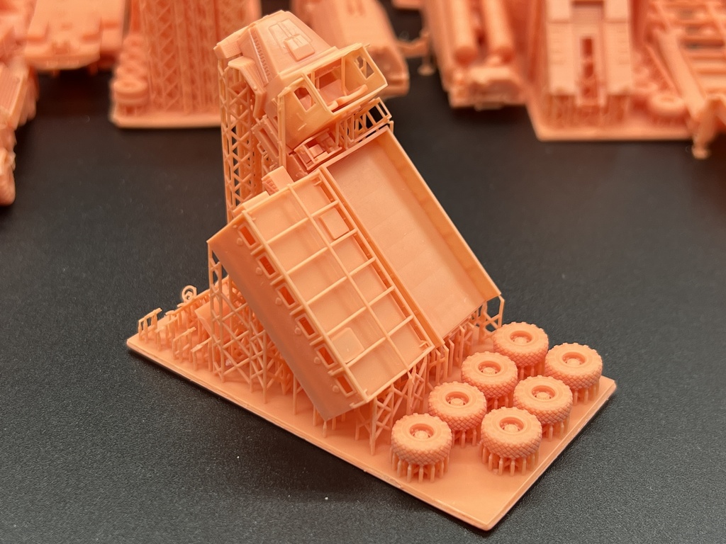 1575 1/144 KRAZ 6322 RAPTOR