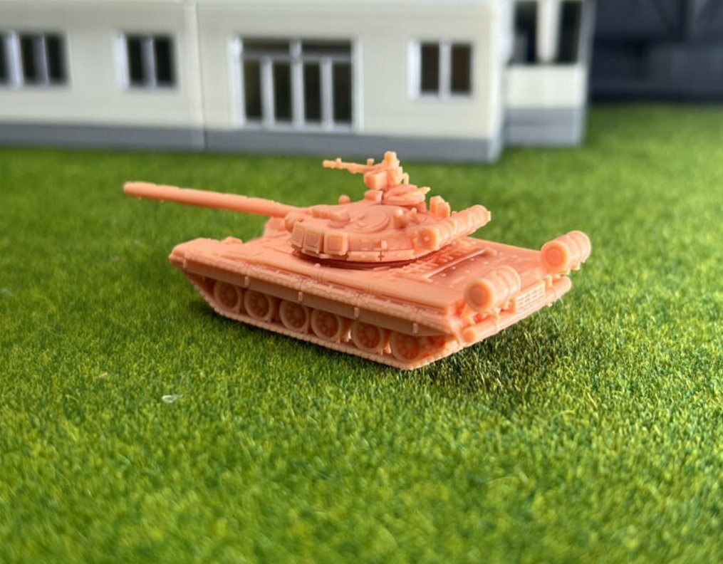 1028 1/144 T-80