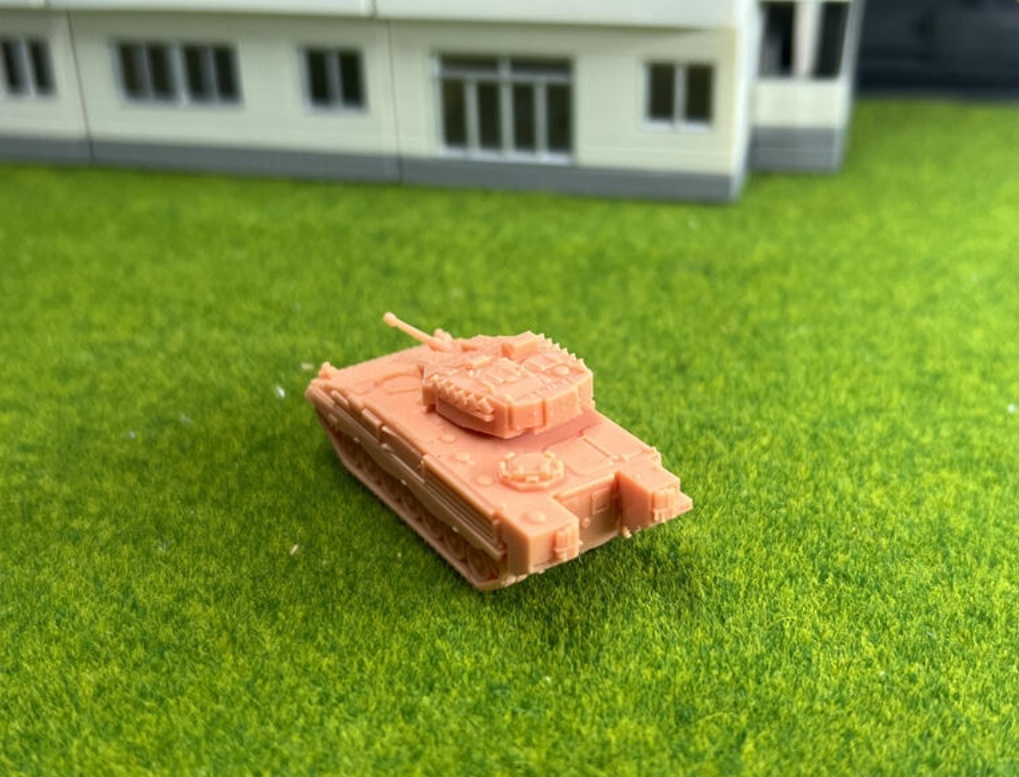 1019 1/144 ASCOD歩兵戦闘車