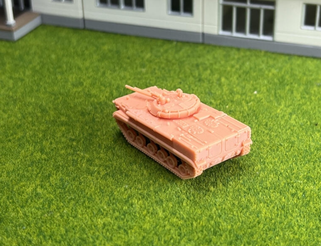 998 1/144 BMP-3 歩兵戦闘車