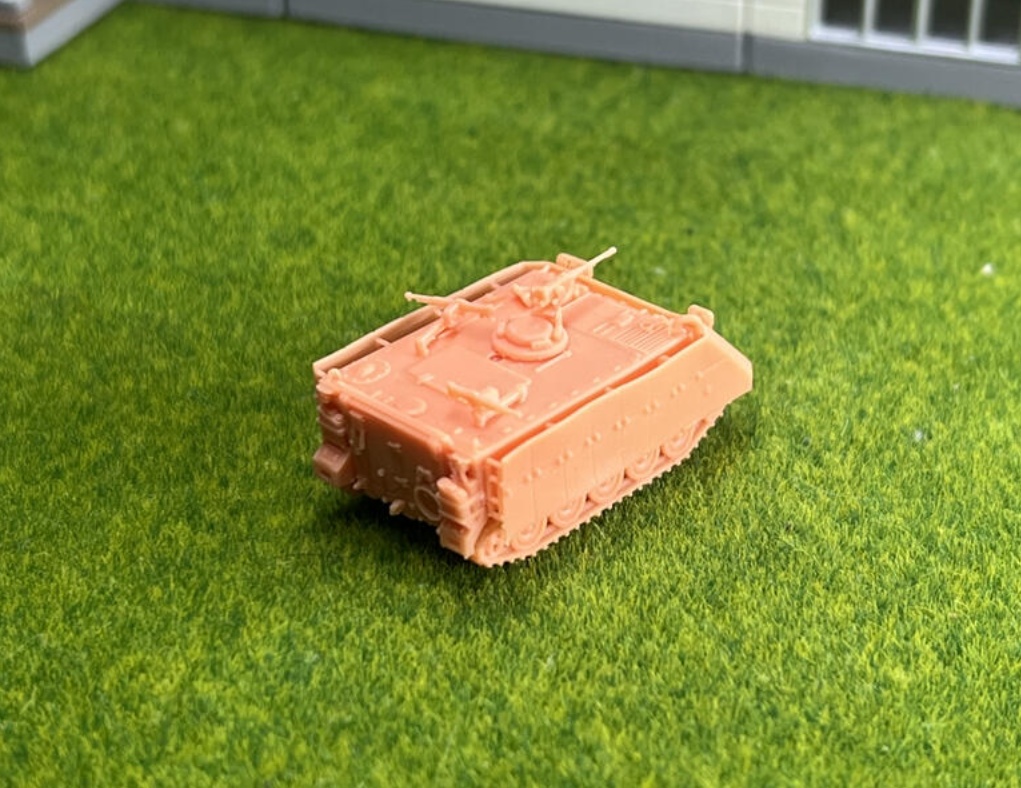 988 1/144 M113 ZELDA 装甲兵員輸送車