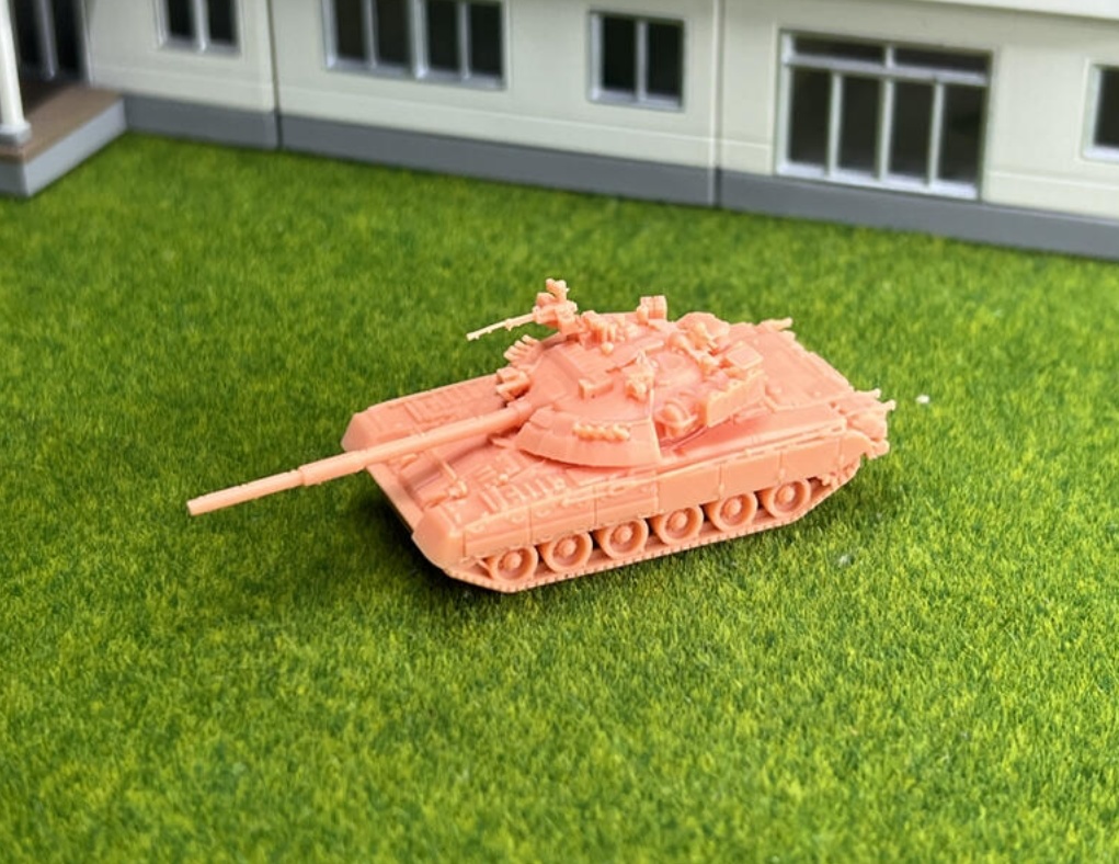 986 1/144 T-80U戦車
