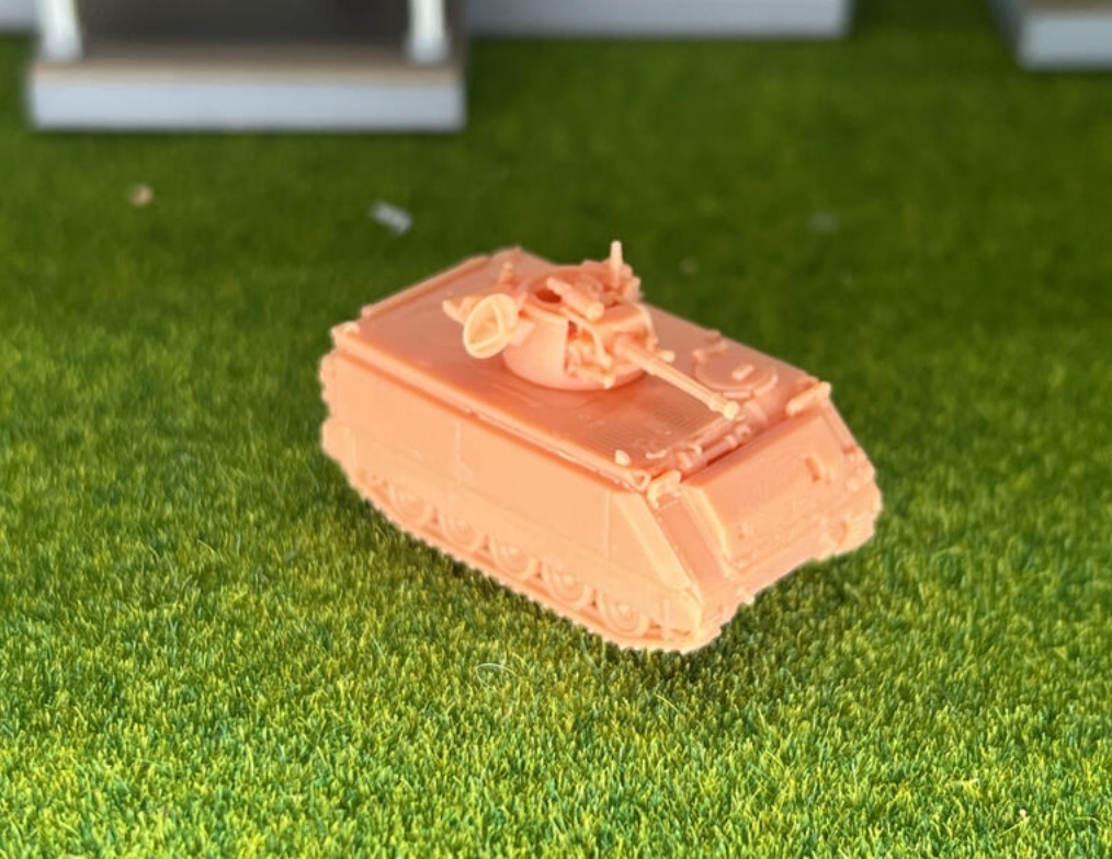 922 1/144 M163 対空自走砲