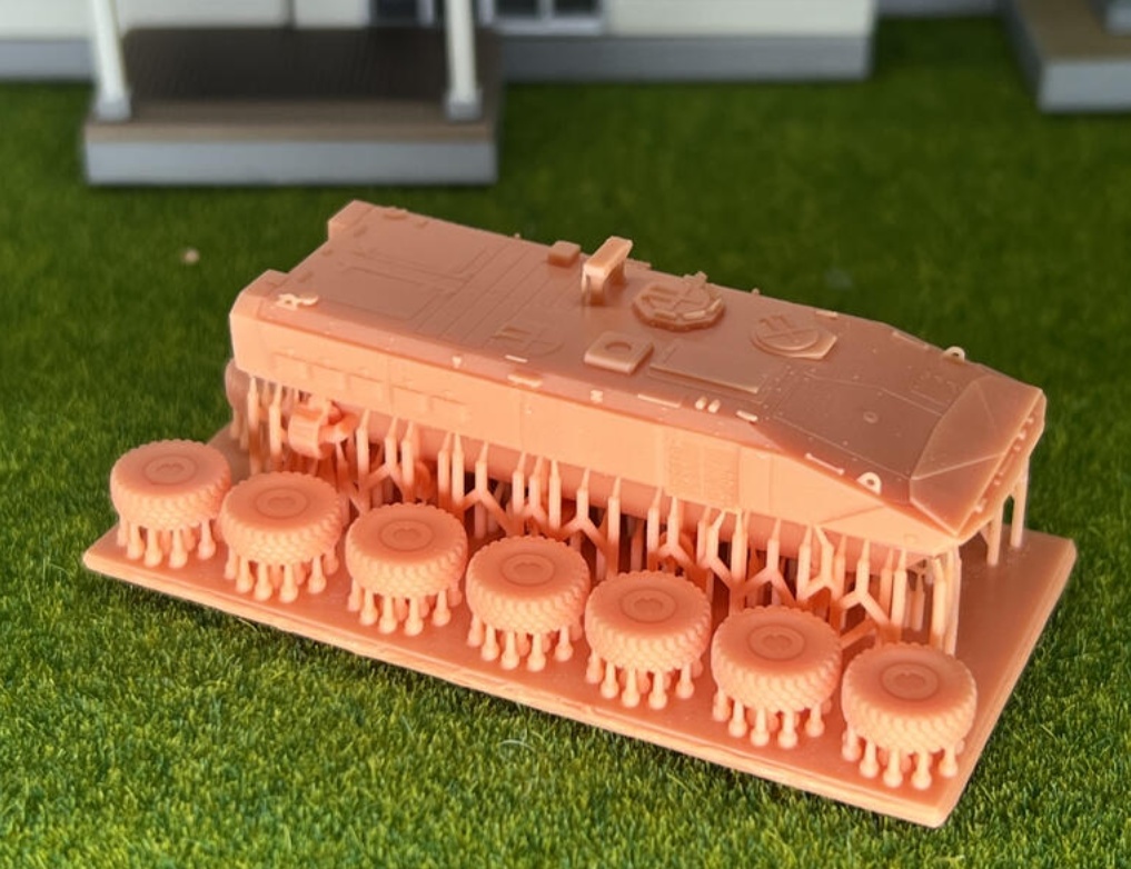 921 1/144 ACV 装輪装甲車