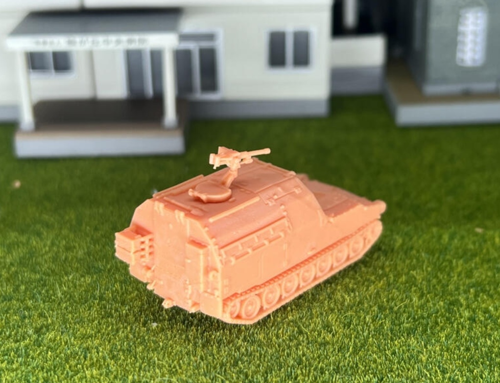 918 1/144 M992野戦火砲弾薬支援車 後期型