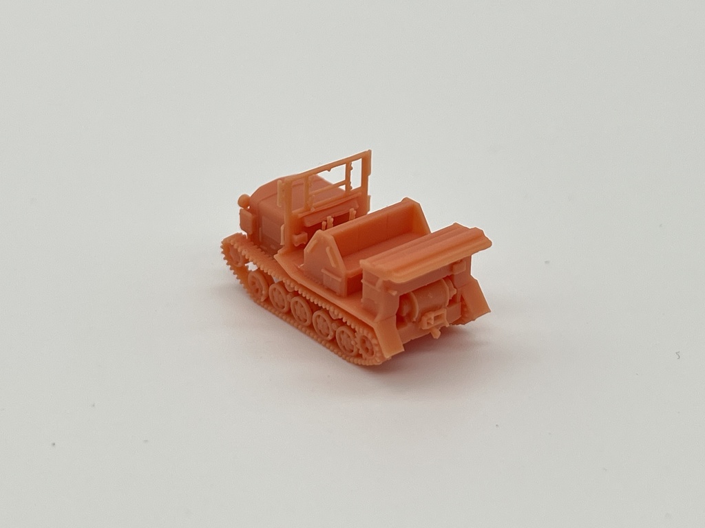 1582 1/144 九八式4屯牽引車
