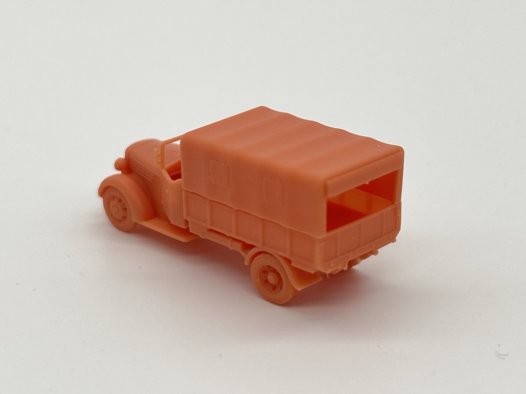 1600 1/144 九七式自動貨車 01