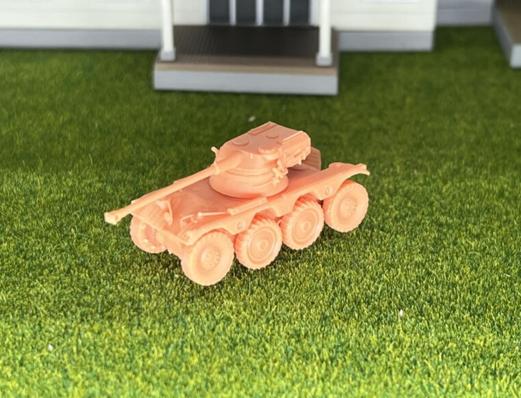 894 1/144 EBR パナール 装甲偵察車