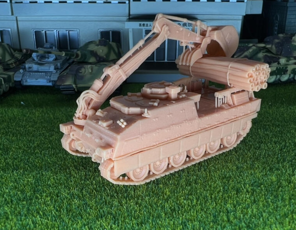 862 1/144 トロージャン 王立工兵戦闘工兵車両
