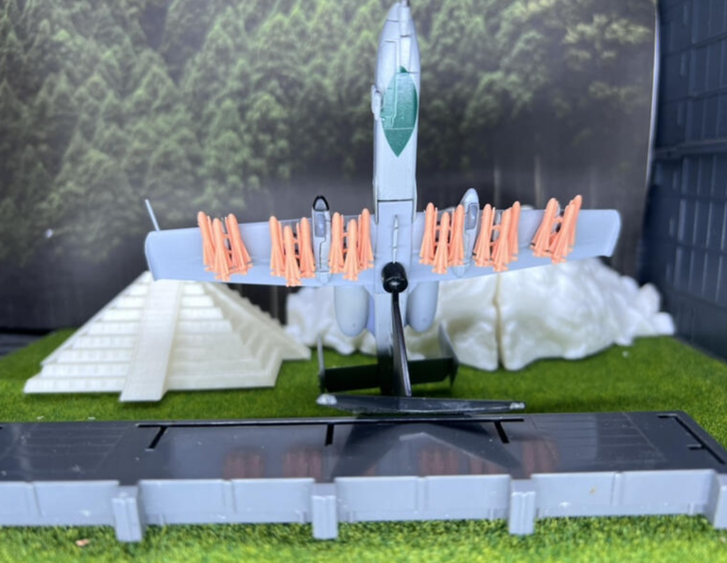857 1/144 三連装 AGM-65 マーベリック LAU-88/A 4入