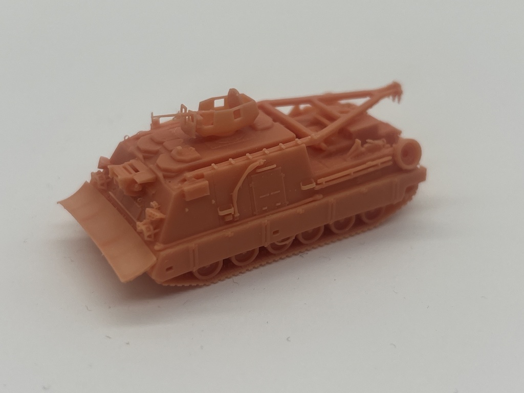 1620 1/144 M88A2 HERCULES 装甲回収車