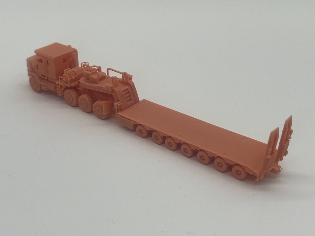 1623 1/144 オシュコシュ M1070A1 & トレーラー