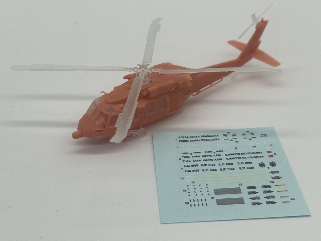 1/144 UH-60L アメリカ軍仕様