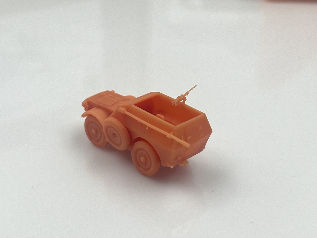 1633 1/144 S37 指揮車