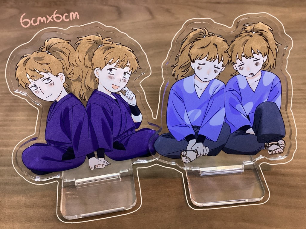 鉢雷すやすやアクスタ