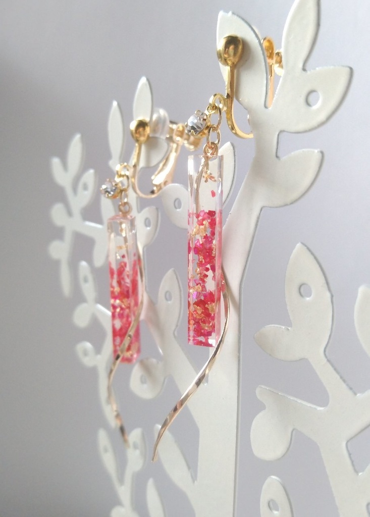 尾形レジン★イヤリング&ピアス