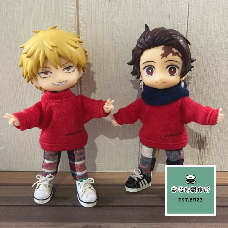 迎春🎍紅トレーナー&チェックパンツ&スヌード