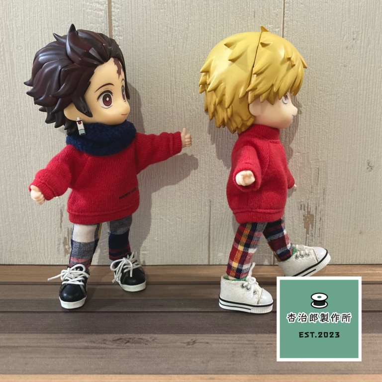 迎春🎍紅トレーナー＆チェックパンツ＆スヌード