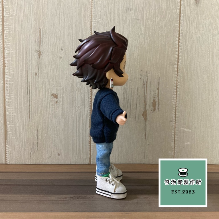 きまぐれ英字ロゴトレーナー