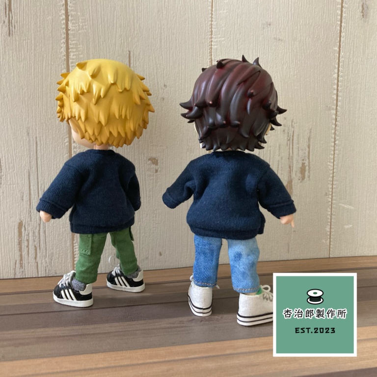 きまぐれ英字ロゴトレーナー