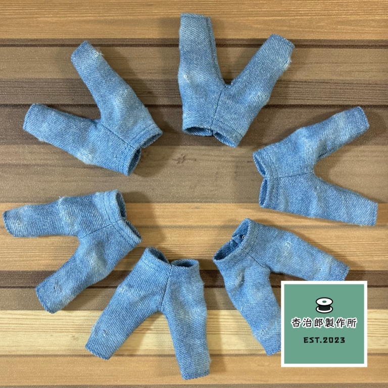 AWAKEフードパーカー&ダメージデニム