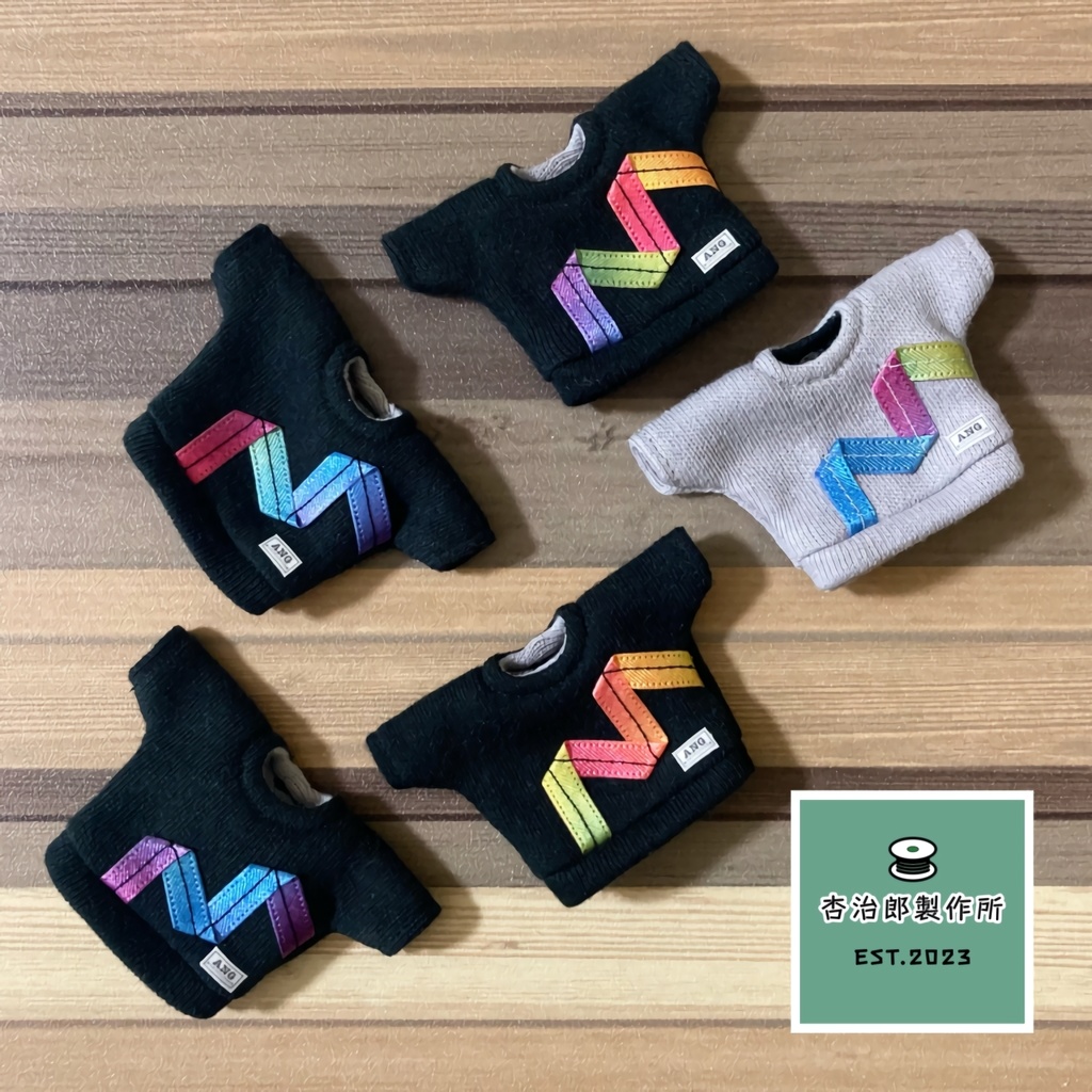 リボンデザインTシャツ