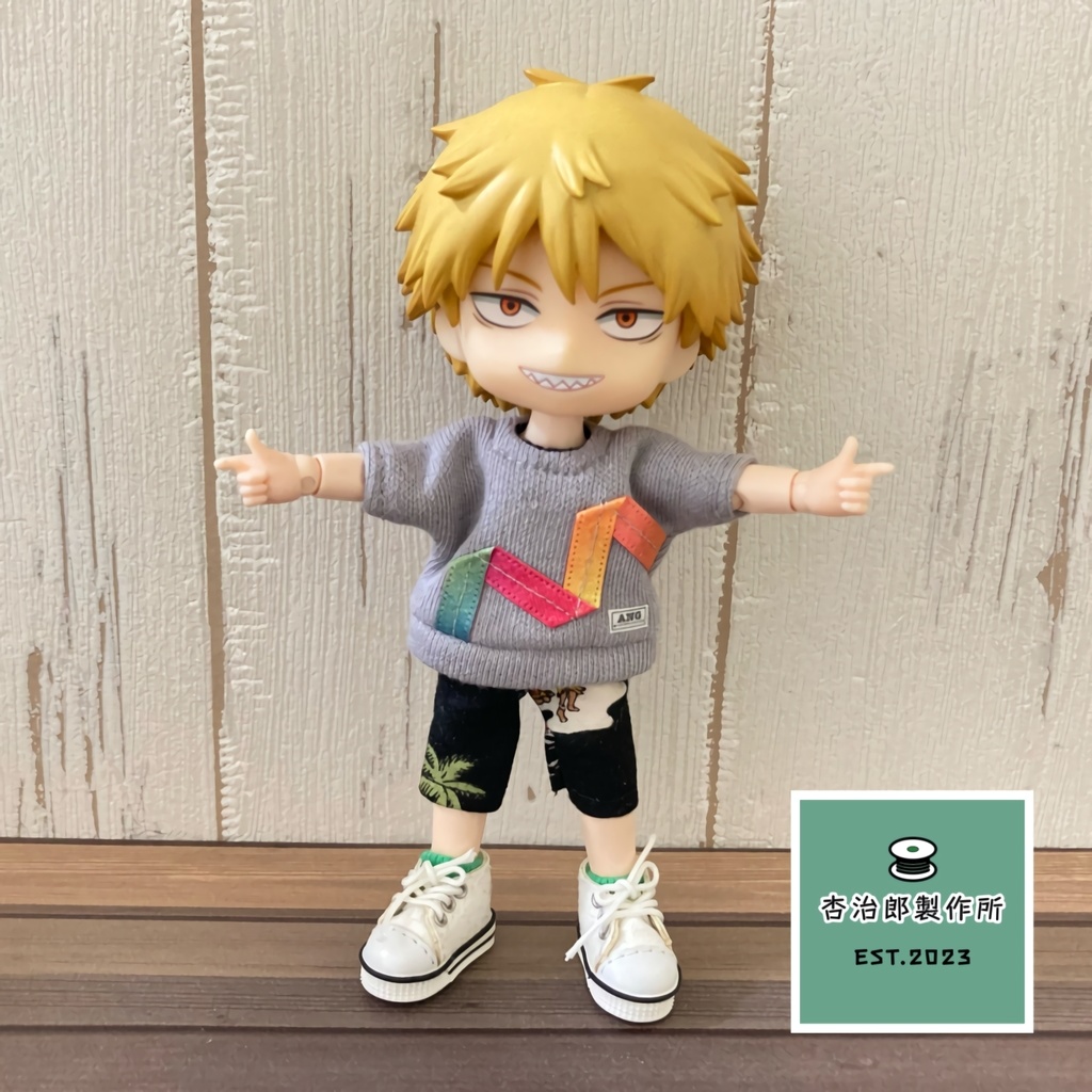 リボンデザインTシャツ