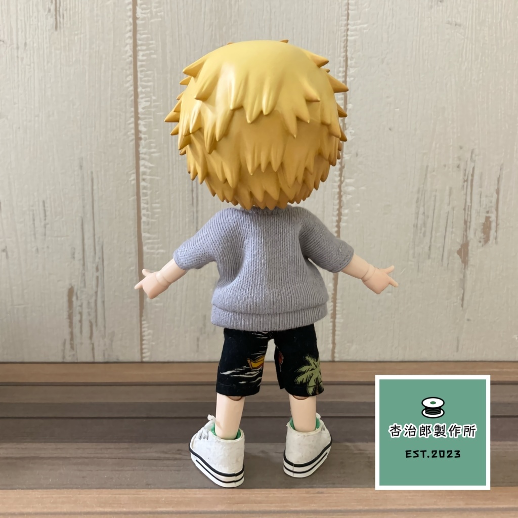 リボンデザインTシャツ